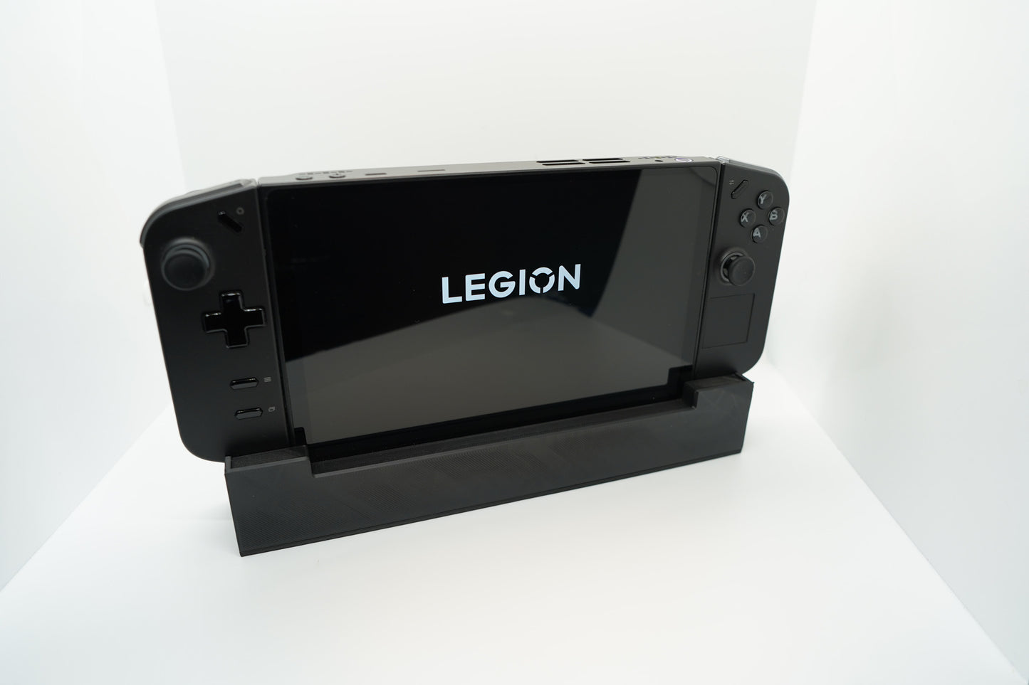 USB-C Adaptable dock for Legion Go